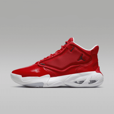 Jordan Max Aura 4 Men's Shoes. Nike DK